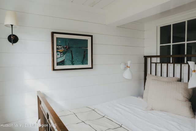 433 Rapp Road, Valatie, NY 12184