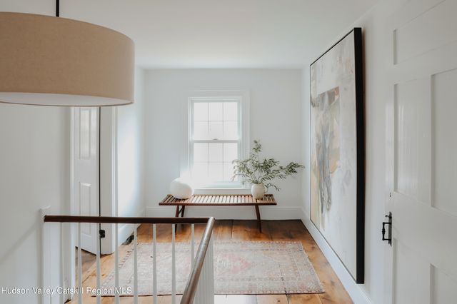 433 Rapp Road, Valatie, NY 12184