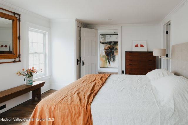 433 Rapp Road, Valatie, NY 12184