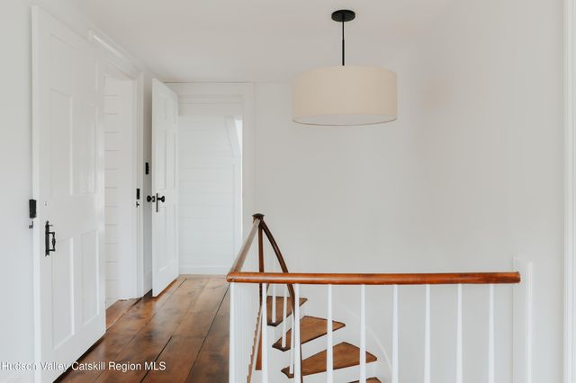 433 Rapp Road, Valatie, NY 12184