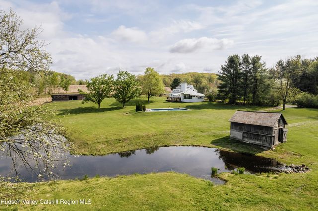 433 Rapp Road, Valatie, NY 12184