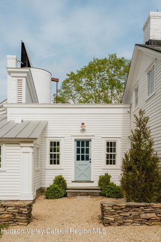 433 Rapp Road, Valatie, NY 12184