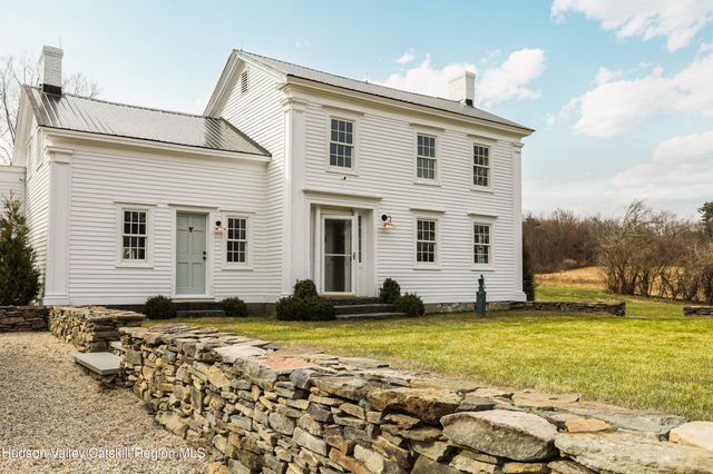 433 Rapp Road, Valatie, NY 12184