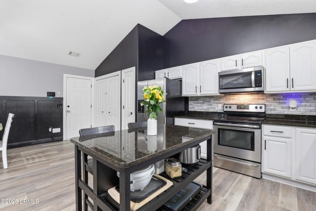 9 Wellena Court, Beaufort, SC 29906