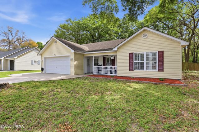 9 Wellena Court, Beaufort, SC 29906