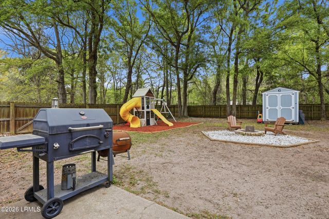 9 Wellena Court, Beaufort, SC 29906