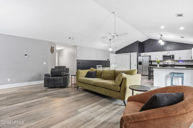 9 Wellena Court, Beaufort, SC 29906