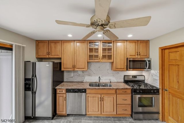 29 Bloomingdale Dr 1C, Hillsborough Twp., NJ 08844