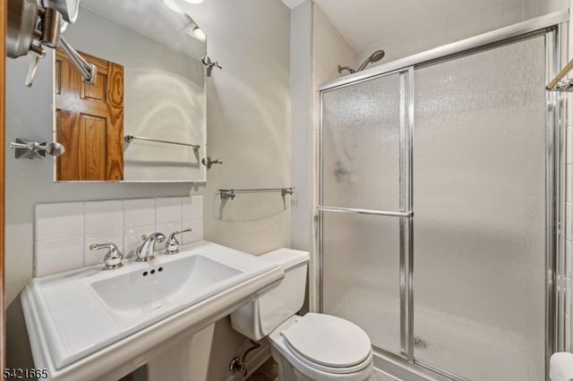 29 Bloomingdale Dr 1C, Hillsborough Twp., NJ 08844