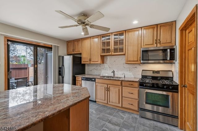 29 Bloomingdale Dr 1C, Hillsborough Twp., NJ 08844