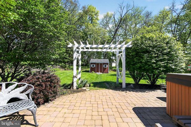 3869 MILL RD, Collegeville, PA 19426