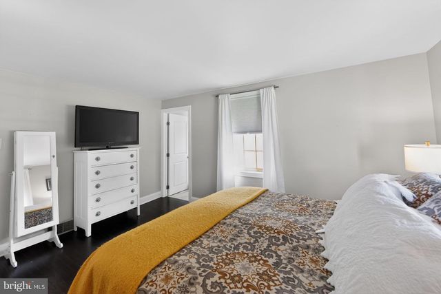 3869 MILL RD, Collegeville, PA 19426