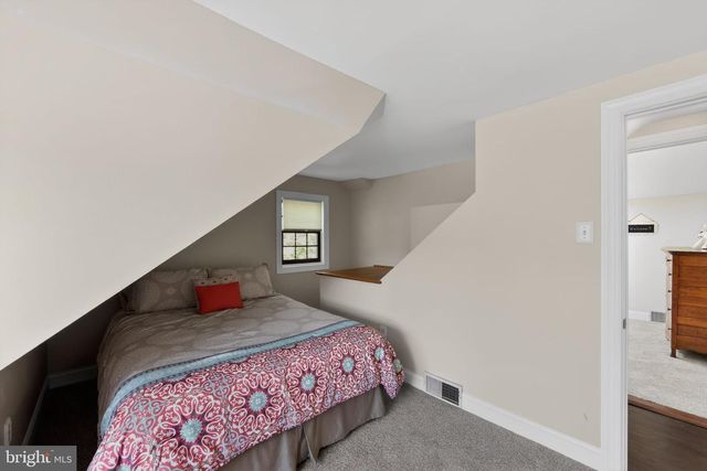 3869 MILL RD, Collegeville, PA 19426