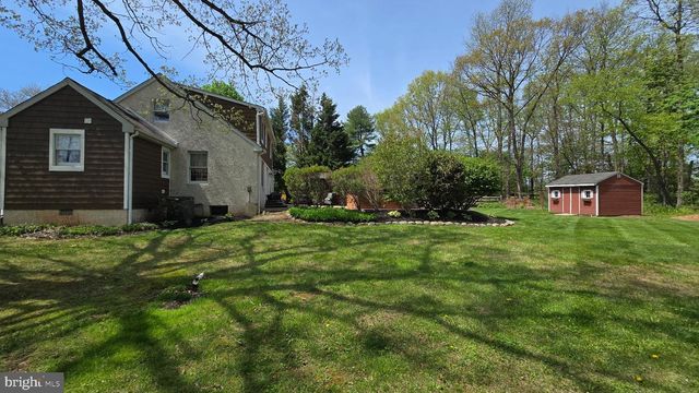 3869 MILL RD, Collegeville, PA 19426