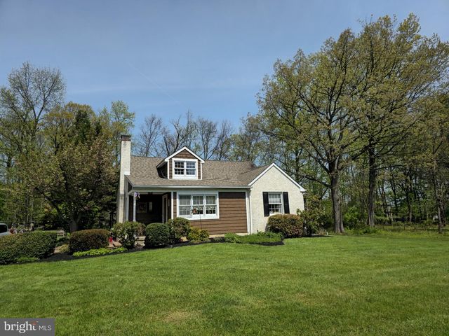 3869 MILL RD, Collegeville, PA 19426