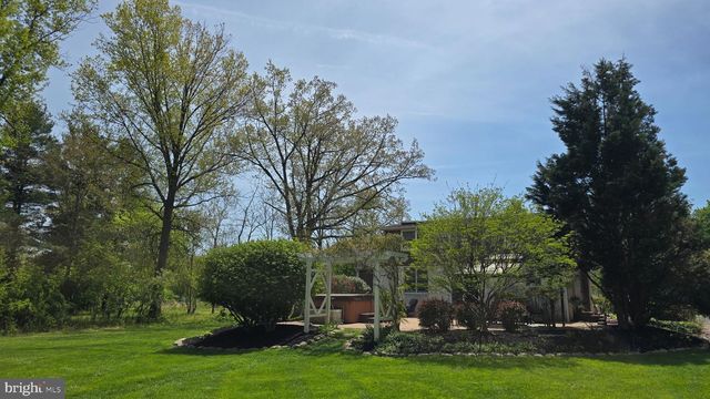 3869 MILL RD, Collegeville, PA 19426