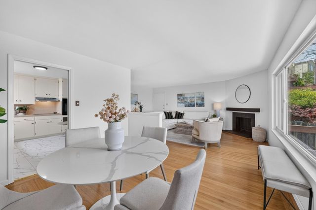 22 Alta Vista Way, Daly City, CA 94014