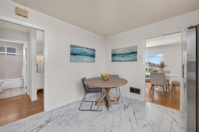 22 Alta Vista Way, Daly City, CA 94014