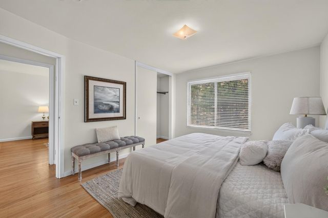 22 Alta Vista Way, Daly City, CA 94014