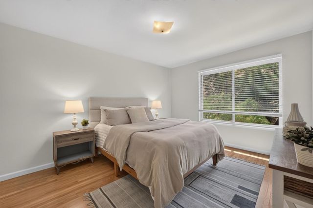 22 Alta Vista Way, Daly City, CA 94014