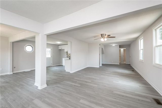 7534 Yorktown DR, Norfolk, VA 23505