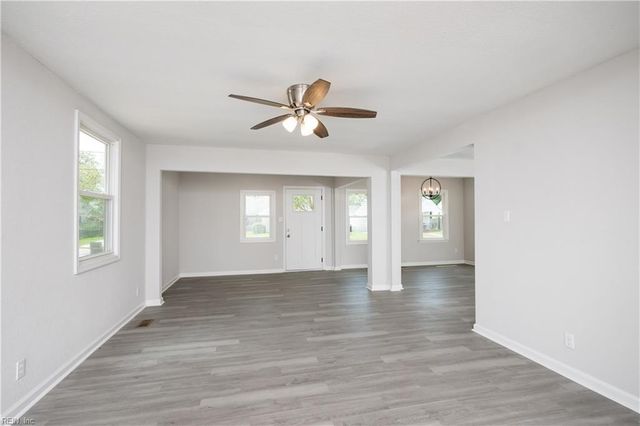 7534 Yorktown DR, Norfolk, VA 23505