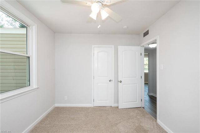 7534 Yorktown DR, Norfolk, VA 23505