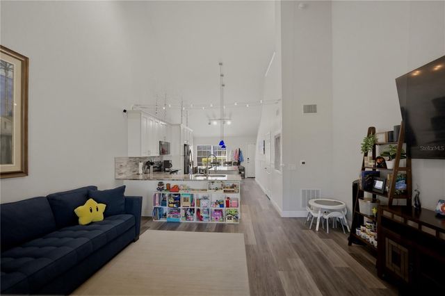 3482 KINGS ROAD 102, Palm Harbor, FL 34685