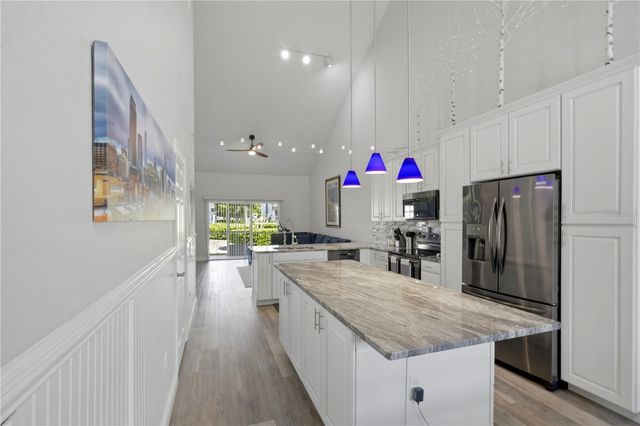 3482 KINGS ROAD 102, Palm Harbor, FL 34685