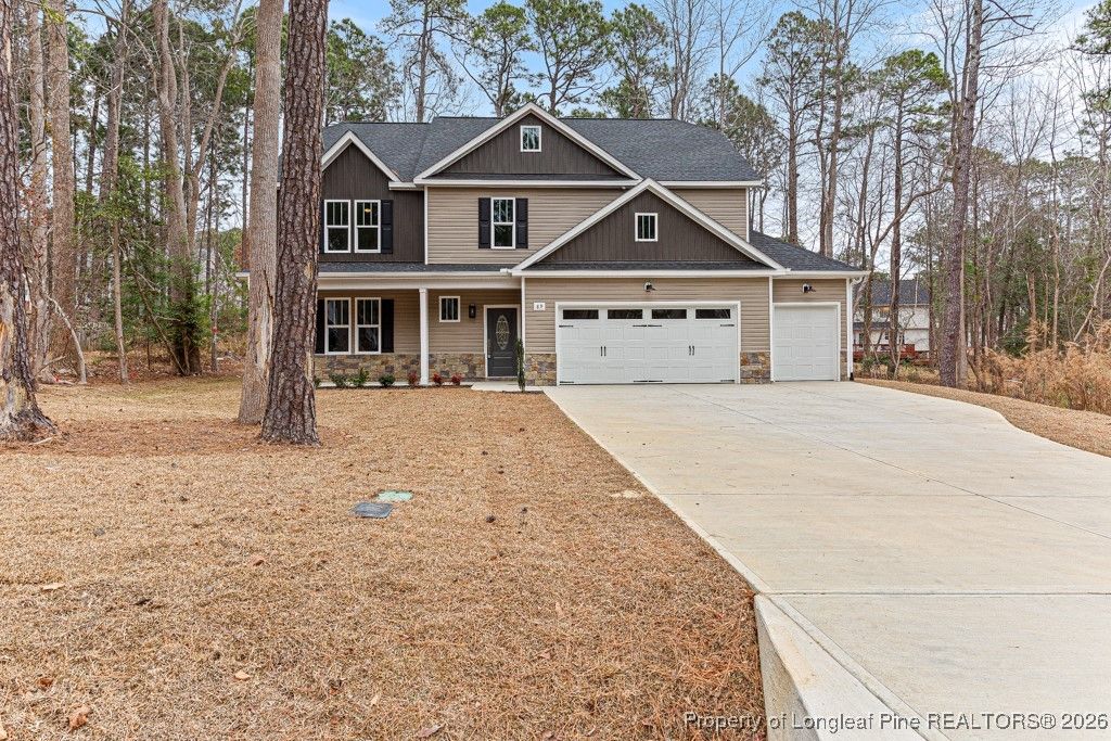 89 Lakeforest Trail, Sanford, NC 27332