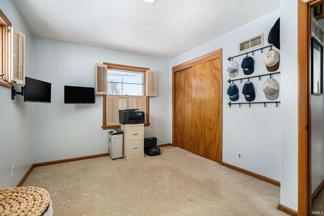 3723 E Jackson Boulevard, Elkhart, IN 46516