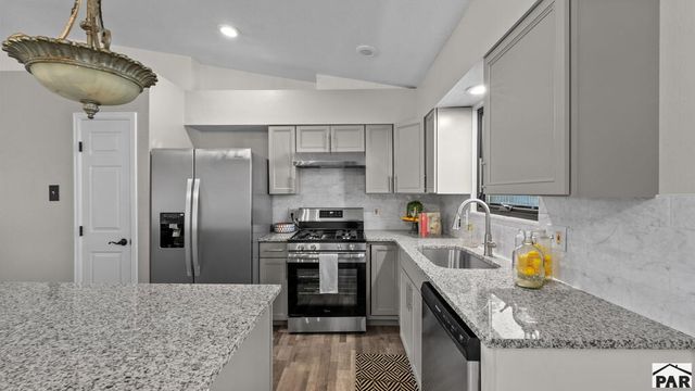 465 S Falcon Dr, Pueblo West, CO 81007