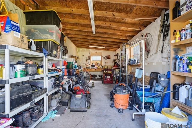 18911 Tall Oaks Ct, Baton Rouge, LA 70817