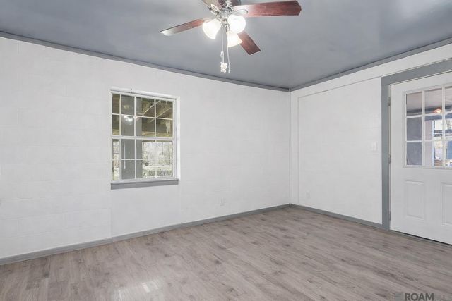 18911 Tall Oaks Ct, Baton Rouge, LA 70817