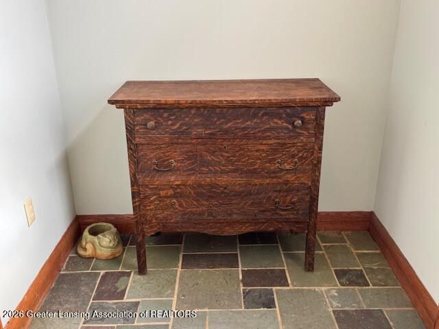 7430 Doyle Road, Laingsburg, MI 48848