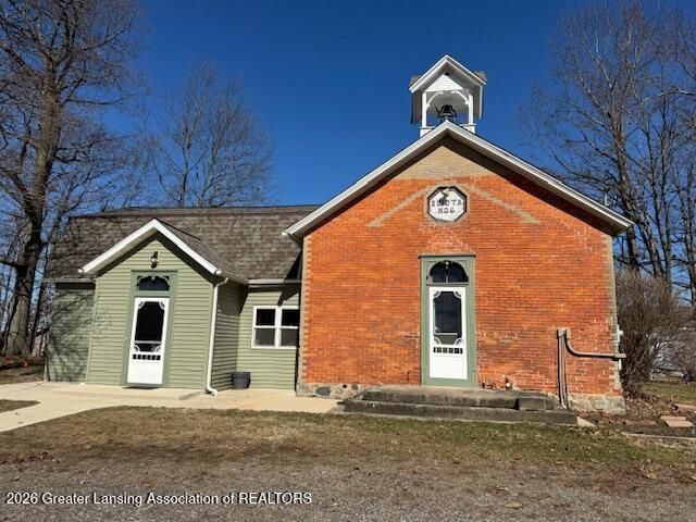 7430 Doyle Road, Laingsburg, MI 48848