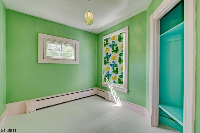 19 Eastern Ave, Somerville Boro, NJ 08876