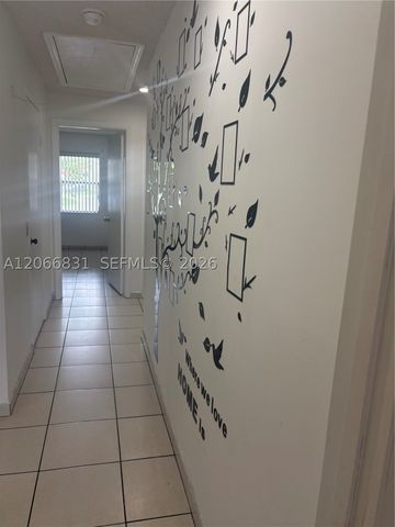17919 NW 66th Ct, Hialeah, FL 33015