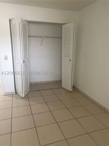 17919 NW 66th Ct, Hialeah, FL 33015