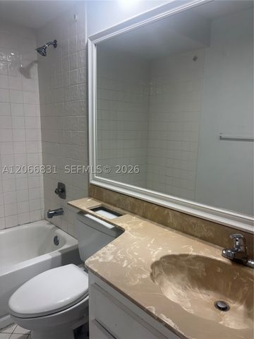 17919 NW 66th Ct, Hialeah, FL 33015