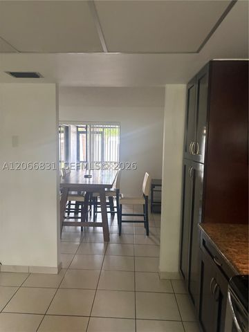 17919 NW 66th Ct, Hialeah, FL 33015