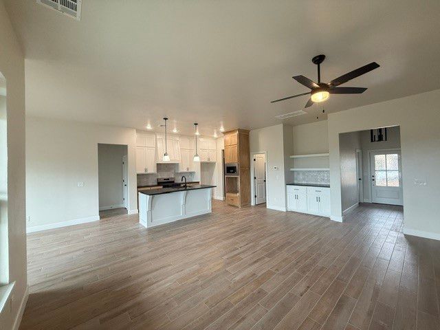 2706 Belle Crossing Drive, Enid, OK 73703