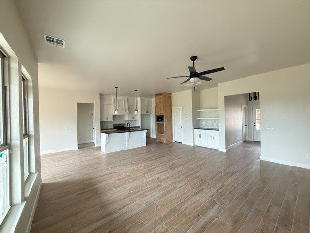 2706 Belle Crossing Drive, Enid, OK 73703