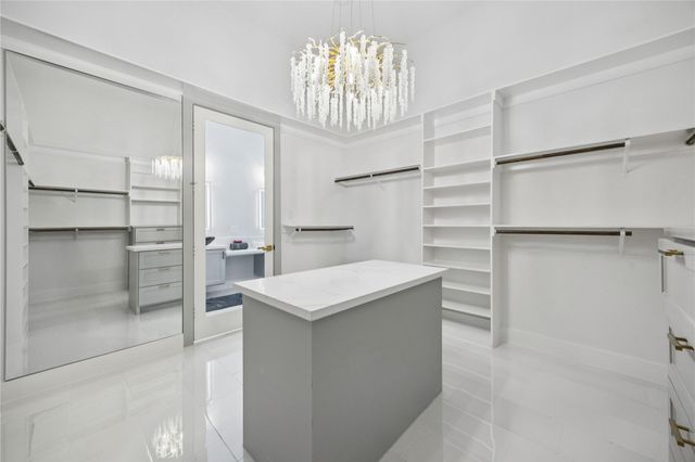 3458 Simmons St Street, Houston, TX 77004