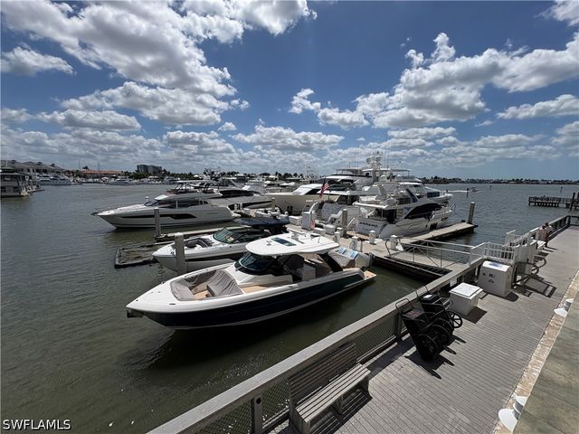1001 10th AVE S, Naples, FL 34102
