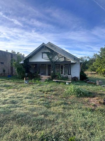 14480 E Spur N, Stockton, MO 65785