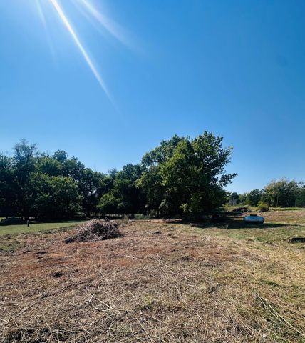 14480 E Spur N, Stockton, MO 65785