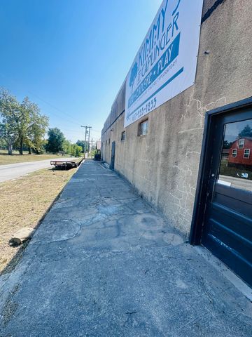 14480 E Spur N, Stockton, MO 65785