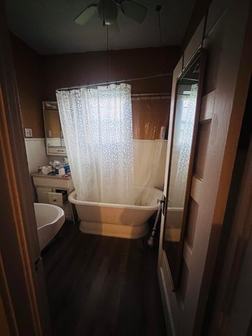 14480 E Spur N, Stockton, MO 65785