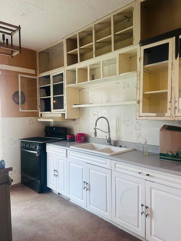 14480 E Spur N, Stockton, MO 65785